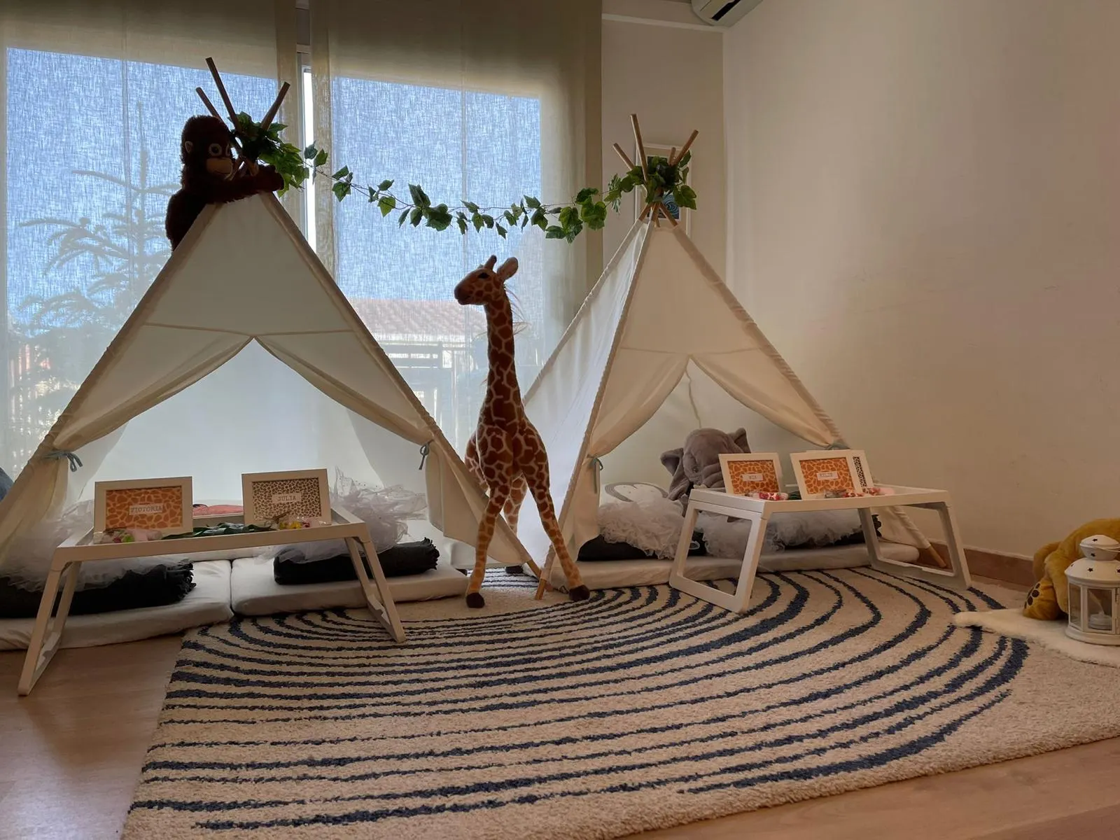 Tipi amb temàtica de safari – muntatge 2